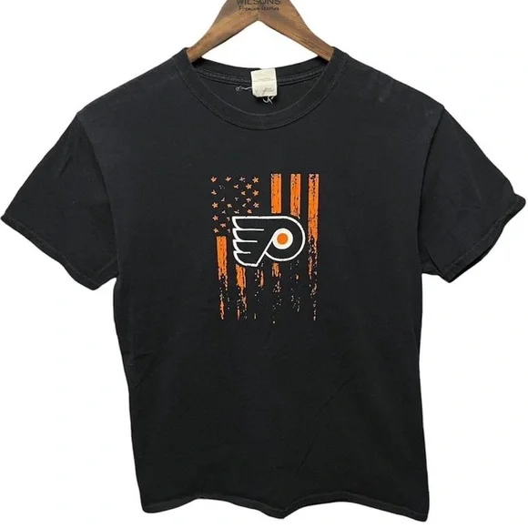 NHL Philadelphia Flyers short sleeve crewneck hockey team pro sports T-shirt - Picture 1 of 7